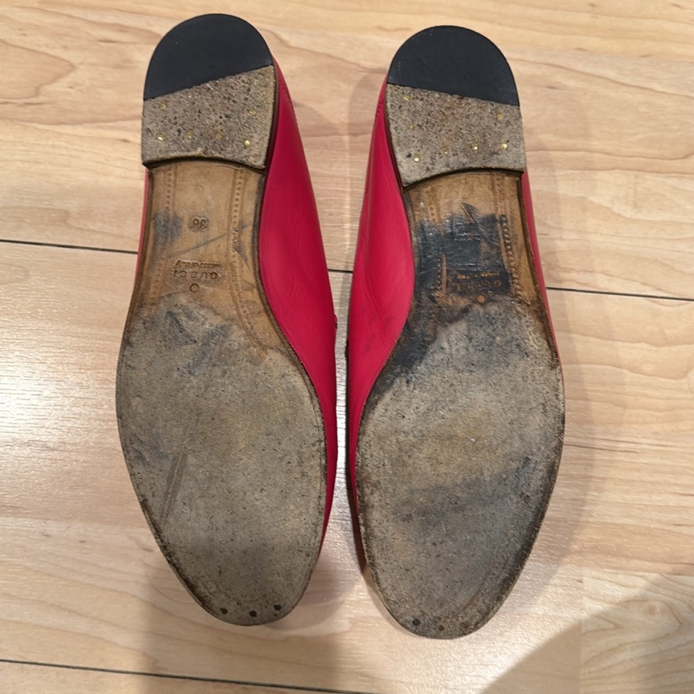 Near perfect! Hot pink Gucci loafer. Size 38. - Picture 5 of 6